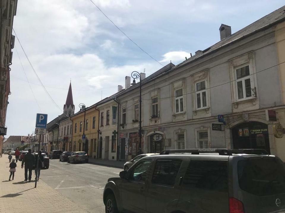 Monar City Center Apartment Free Parking Кошице Екстериор снимка